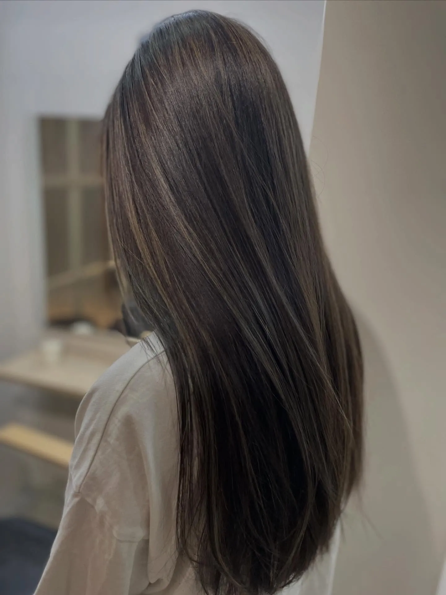 しつこいクセ毛や扱いにくい髪質にお悩みの方に朗報です。